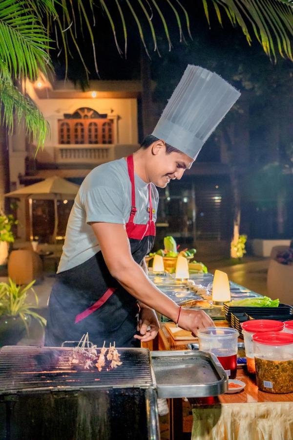 E-Outfitting Golden Country Hotel Mandalay Exterior photo